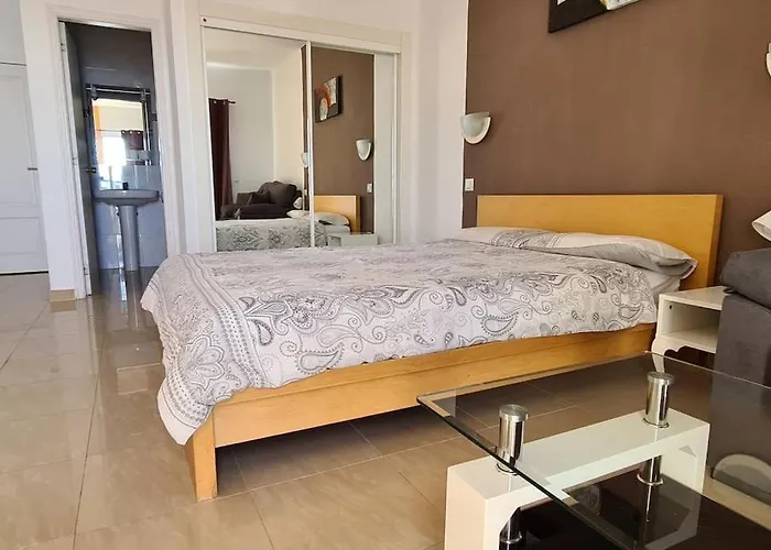 Playa Paraiso Modern - Free Wi-fi Apartment *